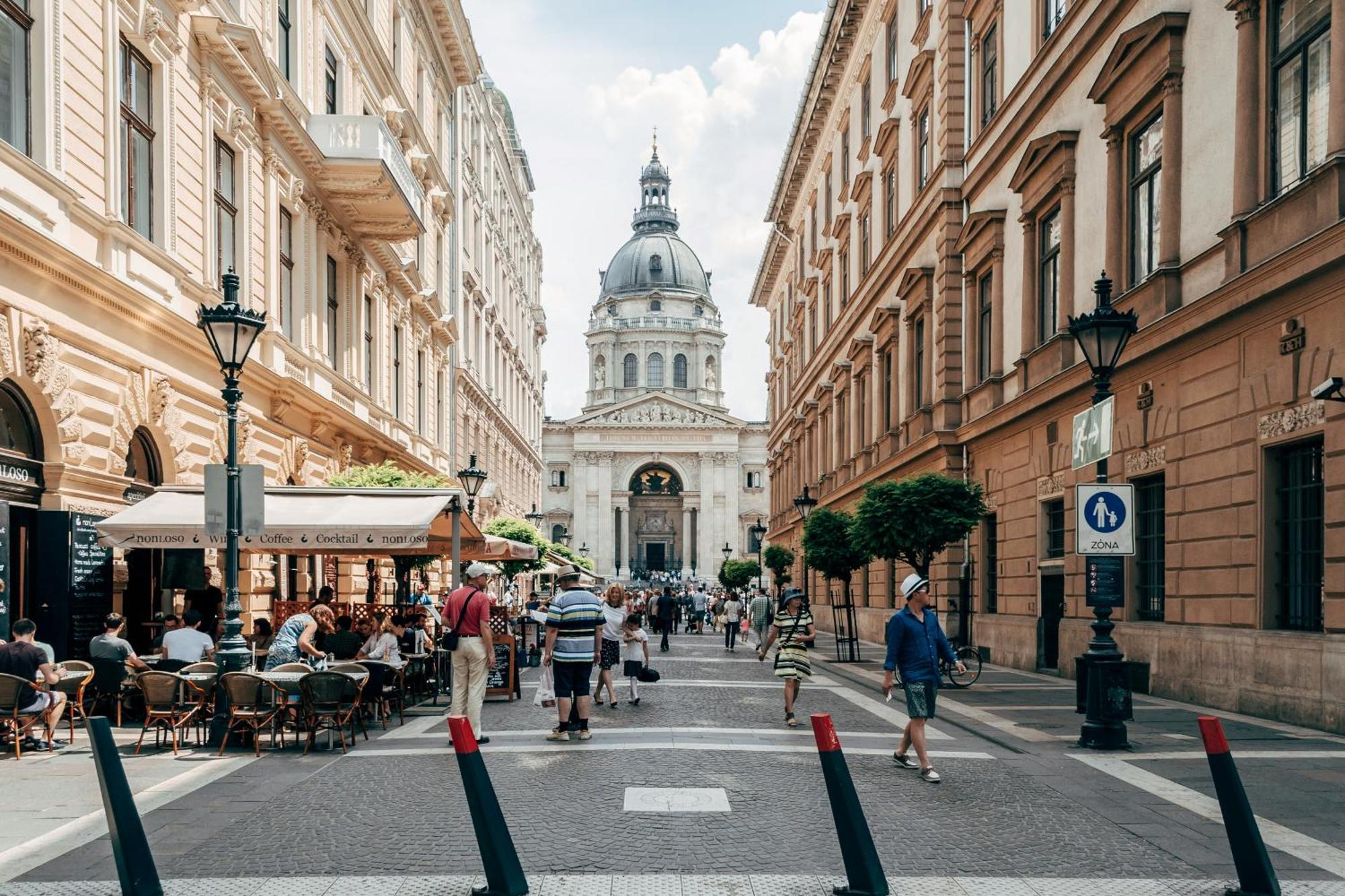 W33 - Prime Location - Comfortable Quality Apartments By Bqa, Budapest